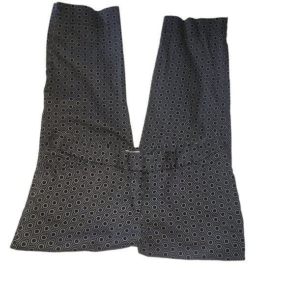 Laindry by Shelli Segal Black and Cream Geometric Cropped Straight Leg Pants - Picture 1 of 4